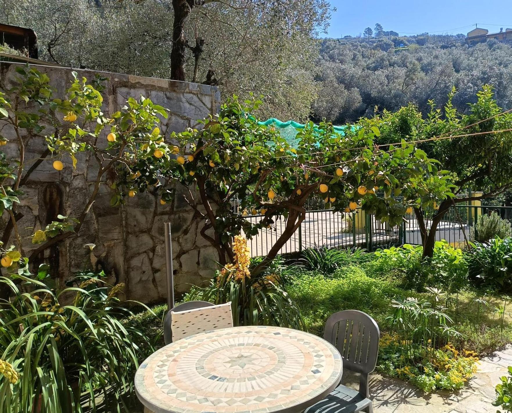 Chez Diego With Ac And Garden Monterosso al Mare Bagian luar foto